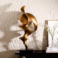 Statue d'art contemporaine en résine marbrée faite à la main, idéale pour la maison, le bureau, l'appartement, le salon ou comme ornement de bureau.