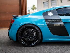 Panneau de porte latéral en fibre de carbone double face 2008-2013 pour <span class=keywords><strong>Audi</strong></span> <span class=keywords><strong>R8</strong></span> V10 - Product Image 5