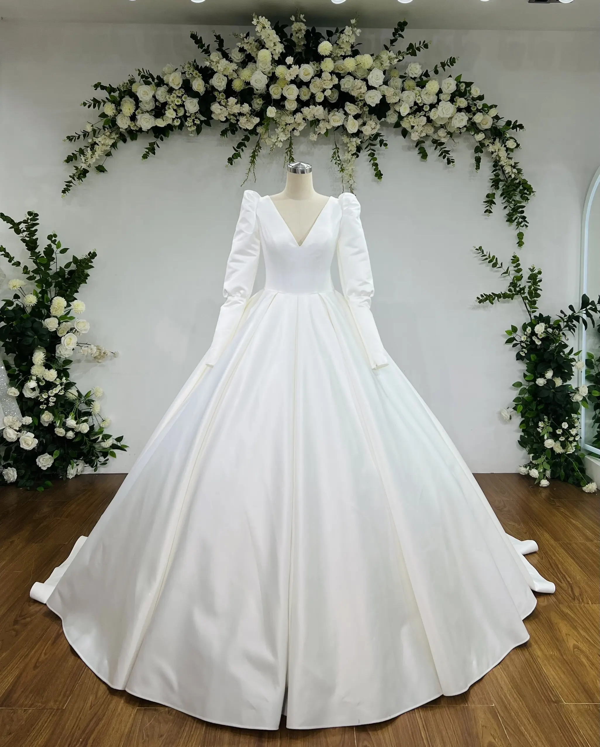 sleeve wedding gown