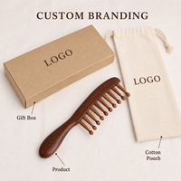 Peigne de massage en bois en gros, 10 dents en bambou, masseur de cuir chevelu et corporel, logo personnalisé, bois de santal, Cumaru, OEM, kit d'outils cadeau pour salon