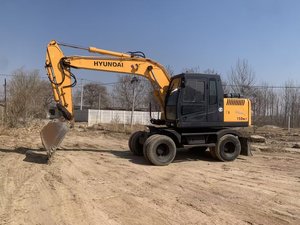 Pelle multifonction sur chenilles originale de la Corée Hyundai 150 d'occasion à haut rendement Hyundai en bon état en vente - Product Image 3