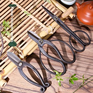 Tijeras y Cortadoras Profesionales para Arreglos Florales, Herramientas de Jardinería Japonesa Ikenobo, Color Negro/Plateado - Product Image 5