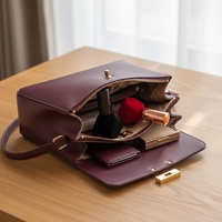Flacon de parfum en verre géométrique, mini vaporisateur portable, couleur personnalisée, pompe de luxe légère, sans diffuseur à bâtonnets