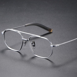 <span class=keywords><strong>Lunettes</strong></span> optiques en titane pour hommes Double pont Grande taille <span class=keywords><strong>Lunettes</strong></span> françaises Marques <span class=keywords><strong>Lunettes</strong></span> Montures de <span class=keywords><strong>lunettes</strong></span> Motif solide Fabriqué en Chine - Product Image 1