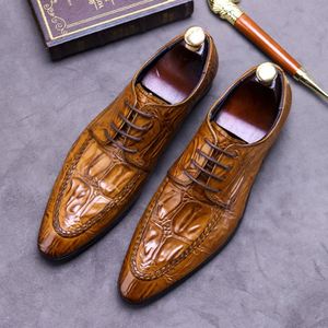 Zapatos Formales de Negocios para Hombre, Talla Grande, con Grabado en Relieve, Punta en Pico, de Piel Vacuna, Estilo Brogue - Product Image 6
