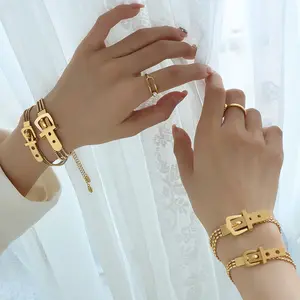 Moda titanio acero 18K oro joyería Pulseira reloj cinturón hebilla tres capas cuentas caja cadena pulsera mujeres venta al por mayor 2023