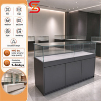 Vitrine en verre pour la vente au détail, éclairage LED, robuste, durable, montage facile, design personnalisé, vitrine en verre pour magasin
