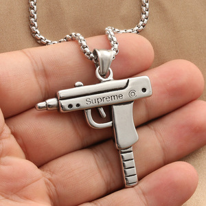 จี้ปืนสแตนเลสสตีลสำหรับผู้ชาย สไตล์เรโทรพังก์ ของขวัญสร้อยคอ - Product Image 3
