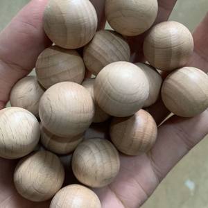 Boule d'artisanat en bois de 10mm boules rondes en bois non finies pour bricolage Art artisanat fabrication de bijoux projets de conception de bâtiment - Product Image 1
