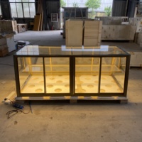 Gehärtete Glas-LED-Beleuchtung Bäckereivitrine Hong Zhan für Gebäck- und Dessertpräsentation im Einzelhandel Fabrikpreis