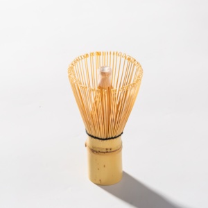 Batidor de Matcha Duradero de Alta Calidad con Logotipo Personalizado Hecho de Bambú y Madera Naturales. <span class=keywords><strong>Varilla</strong></span> agitadora. Set de Matcha Ecológico Japonés. - Product Image 1