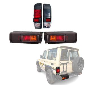 Luz Trasera de Parachoques Trasero LC71 OE para <span class=keywords><strong>Toyota</strong></span> <span class=keywords><strong>Land</strong></span> <span class=keywords><strong>Cruiser</strong></span> Serie 70 LC71 LC78 FJ71 FJ78, Luz de Freno, Luz de Señalización - Product Image 1