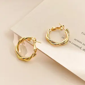 Wholesale Women Fashion Jewelry Gold Plated Twisted Hoop Earrings 925 Silver Needle Geometric Twist Earrings