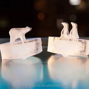 2024 nuevo molde de hielo con forma de oso Polar de pingüino de silicona listo para enviar envío rápido lindo arte Animal fabricante de cubitos de hielo
