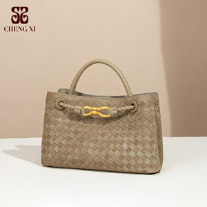 Phụ Nữ Của Túi Xách Bán Buôn 2025 Mới Chất Lượng Cao Kim Loại Khóa Handmade Dệt Túi Hợp Thời Trang Và Chảy Duy Nhất Vai Crossbody Túi - Product Image 4