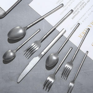 Ensemble de <span class=keywords><strong>couverts</strong></span> en acier inoxydable de style rétro <span class=keywords><strong>argenterie</strong></span> vaisselle cadeau d'affaires cuillères à café à l'ancienne et vaisselle vintage - Product Image 5