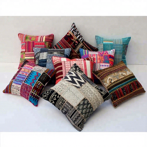Housse de coussin indienne en gros, faite à la main, carrée, patchwork, 100 % coton, avec fonctions de massage, style uni amovible pour adultes et hôtels - Product Image 1