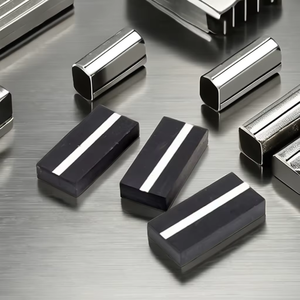 Nam Châm Tùy Chỉnh Công Nghiệp Ferrite Châm Điện Nâng Thẻ Từ Sọc Cao Su Vĩnh Viễn 1Mm Từ Khối Cắt - Product Image 3