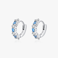 Origineel ontwerp voor dames fijne sieraden 925 sterling zilver sprankelende blauwe zirkonia oorclips mode creolen