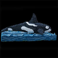 Sculpture lumineuse LED géante en forme de tête de requin pour décoration extérieure de festivals et zoos de qualité commerciale