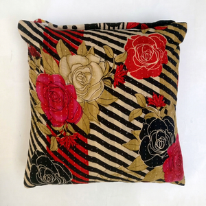 Housse de coussin indienne Housse de coussin Kantha pour canapé fait main - Product Image 1