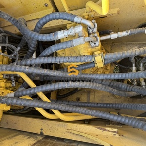 รถขุดเหมืองประหยัดน้ำมันและทรงพลัง 20 ตัน โคมัตสึ PC200 รถขุดไฮดรอลิกแบบตีนตะขาบมือสอง - Product Image 4