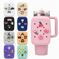 Pochette personnalisée en silicone pour gobelet avec poche pour téléphone et cartes, sac de rangement pour tasses avec breloques interchangeables