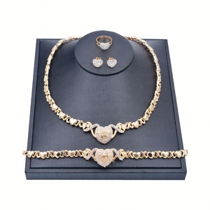 สร้อยคอ ZYO ชุดเซ็ตสร้อยคอ Xoxo แบบกำหนดเอง ชุดเครื่องประดับทอง 14k 18k สร้อยคอ Xoxo สำหรับผู้หญิง - Product Image 4