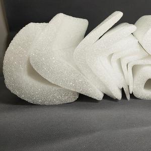 Protecteur d'angle en mousse EPE et PE écologique en forme de <span class=keywords><strong>L</strong></span> personnalisé pour <span class=keywords><strong>l</strong></span>'emballage de meubles, imperméable et anti-collision, recyclable - Product Image 6