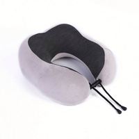 Oreiller de voyage portable en polyester en forme de U avec masques pour les yeux et bouchons d'oreilles, personnalisable avec impression sérigraphiée pour avion
