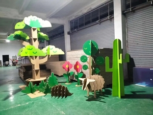 Umwelt freundliche Anzeigetafeln aus Wellpappe mit benutzer definierten, speziell geformten Schnitten - Product Image 2