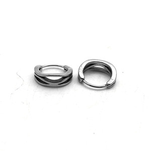 Pendientes Huggie yunnique de acero de titanio geométricos unisex para uso diario Otoño 2024 - Product Image 2