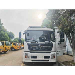 Nueva barredora industrial Dongfeng para la construcción, camión de limpieza de carreteras - Product Image 2