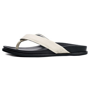Sandales tongs antidérapantes en cuir véritable pour hommes, chaussures plates décontractées pour la plage et l'extérieur, sandales unisexes de haute qualité - Product Image 3