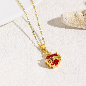 2025 New European and American Personalized Cold Wind <strong>Red</strong> Crown Love Pendant Copper <strong>Necklace</strong> - Product Image 6