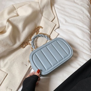 New solid color retro texture handbag 2025 fashion Korean version simple chain shoulder bag casual crossbody women's bag - Product Image 3
