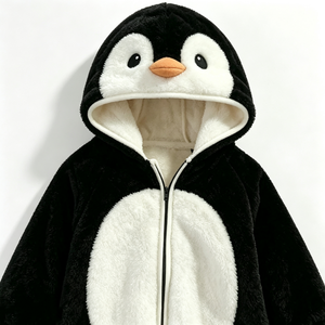 Combinaison bébé pingouin personnalisée, Combinaison en peluche pingouin, Costume de pingouin pour tout-petit, Combinaison bébé pingouin moelleuse, Combinaison à capuche pingouin confortable - Product Image 5