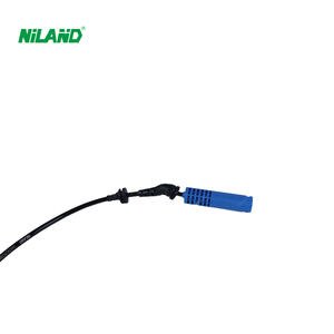 NiLAND Auto Repuestos Logotipo personalizado Sensor ABS Velocidad <span class=keywords><strong>DE</strong></span> LA <span class=keywords><strong>RUEDA</strong></span> Sensores automáticos Delantero izquierdo OE 34526792897 para <span class=keywords><strong>BMW</strong></span> E46 - Product Image 3