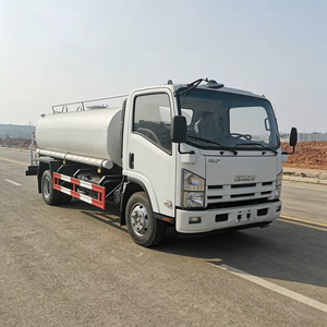 <span class=keywords><strong>Camion</strong></span>-<span class=keywords><strong>citerne</strong></span> à eau de marque japonaise 1SU ZU, transmission 4x2, empattement 3815 mm, capacité de 6 tonnes, <span class=keywords><strong>volume</strong></span> de 6000 L avec pompe haute pression - Product Image 3