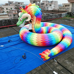 <span class=keywords><strong>Serpent</strong></span> gonflable en PVC coloré <span class=keywords><strong>à</strong></span> <span class=keywords><strong>plumes</strong></span> pour la publicité extérieure - Product Image 1