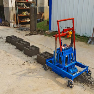 Machine mobile de fabrication de briques non cuites pour aménagement paysager et jardinières - Product Image 6