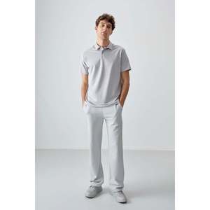 T-shirt basique pour homme en coton texturé épais et doux, col polo, coupe ample - 88381 - Stone - Product Image 3