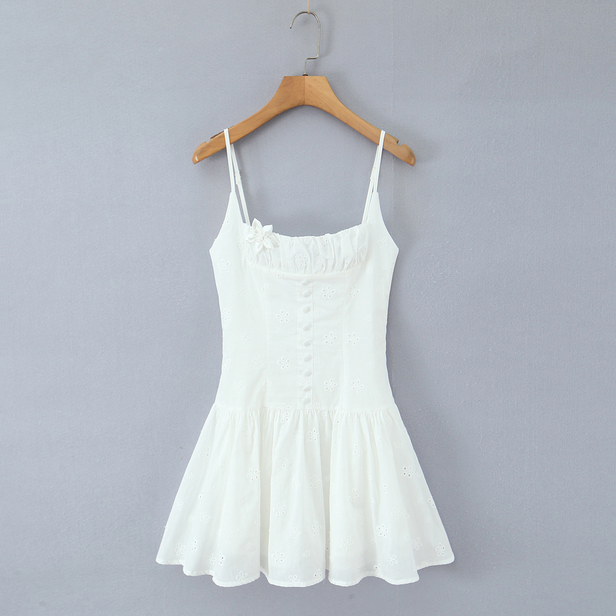 white christmas dresses Ultimate Bison Fly Tying Kit main image 1