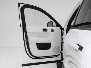 理想L9 2022 Max增程式5门6座新能源汽车SUV二手车 - Product Image 5