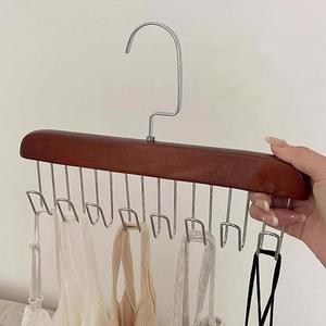 Cintre moderne personnalisé en bois à double niveau avec crochets pour garde-robe et rangement de vêtements Vente en gros - Product Image 1