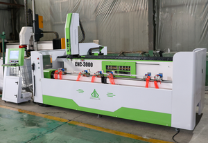 Centre d'usinage CNC CNC-3000 pour le traitement des profilés en aluminium pour murs-rideaux - Product Image 3