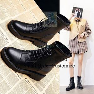 Botas de Mujer con Tacón Alto y Plataforma, Estilo Moderno, con Abertura en la Parte Superior - Product Image 2