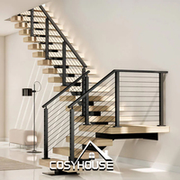 Escalier moderne à poutre centrale ouverte, droit, avec marches en bois pour l'aménagement intérieur