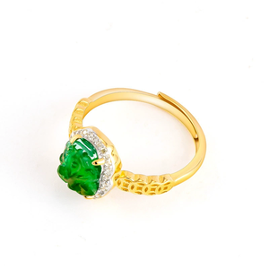 Auténtico anillo de jade de calidad hielo con amuleto en forma de zorro verde jadeíta natural de grado A en plata S925 para mujer, tamaño ajustable. - Product Image 2