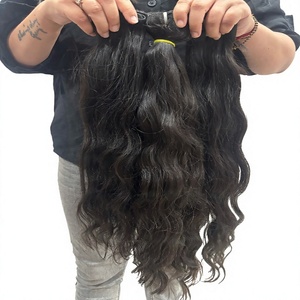 Proveedor mayorista líder de extensiones de cabello humano indio virgen en la fábrica de cabellos NANDEEHOUSE, cabello humano indio liso, ondulado y rizado. - Product Image 2